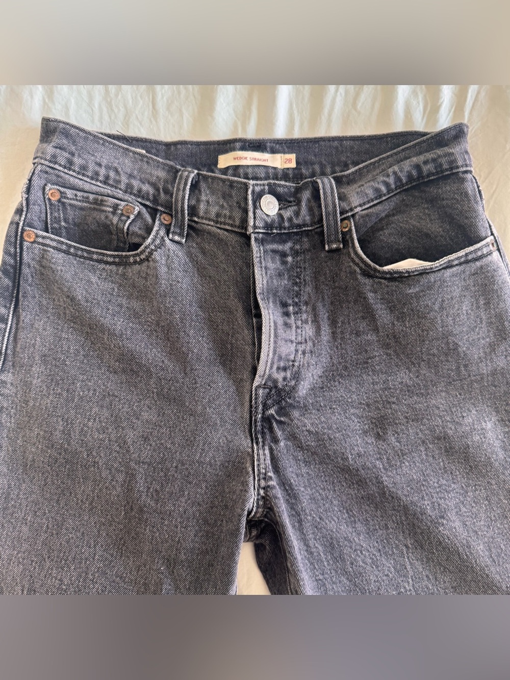 LEVI’s Wedgie Straight Leg Jean That Girl - Picture 4 of 10